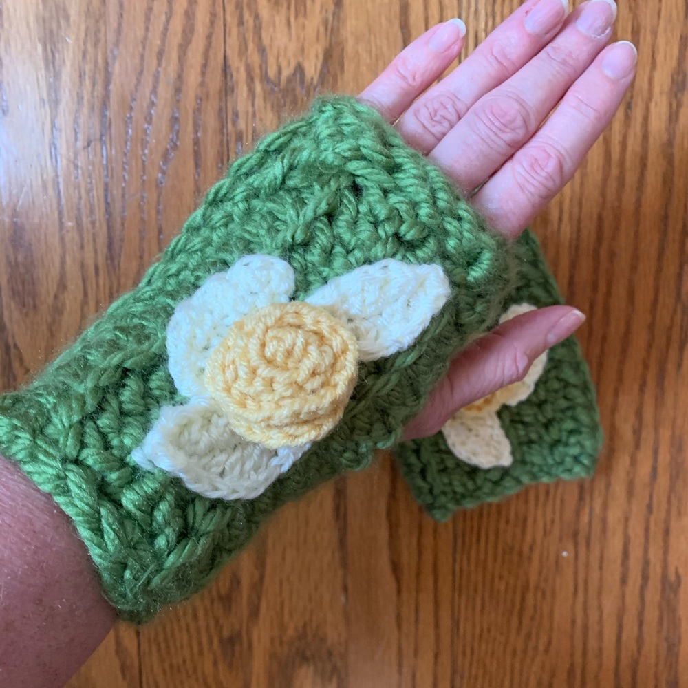 NEW Crocheted Fingerless Mittens